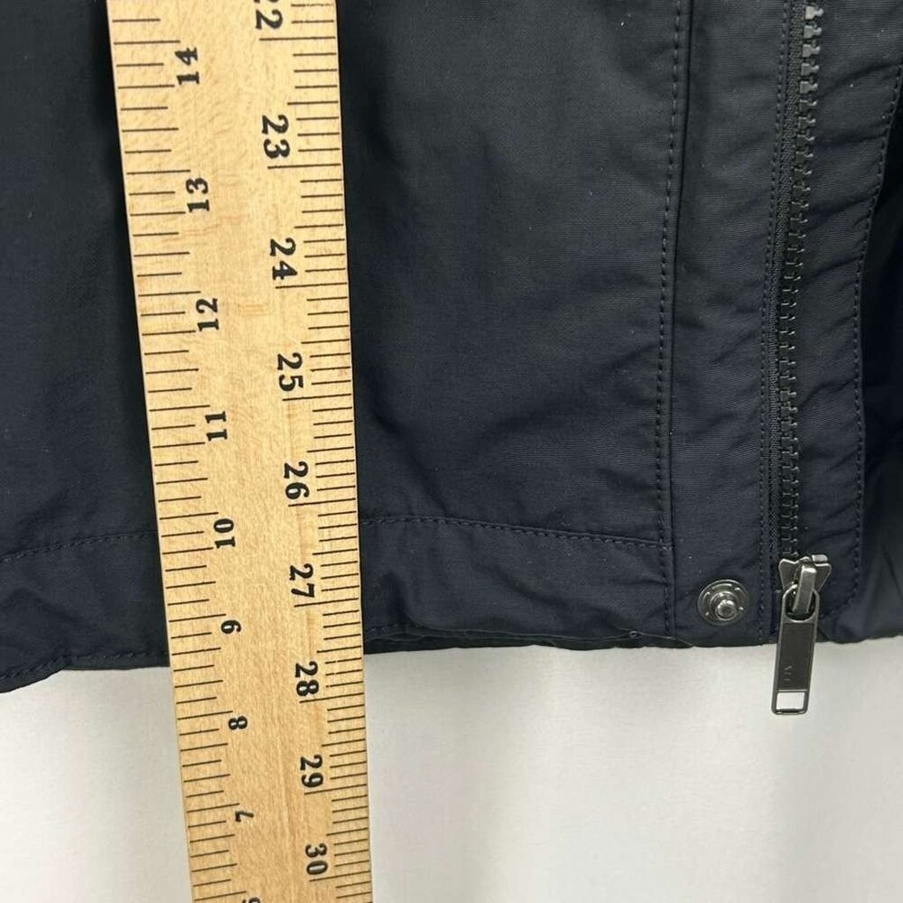 Patagonia Men's Size Large Hooded Quilted Black Winter Isthmus Jacket Full Zip - Picture 4 of 16